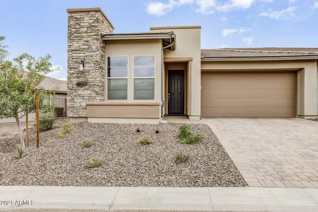 MLS: 6189185 Condo For Sale