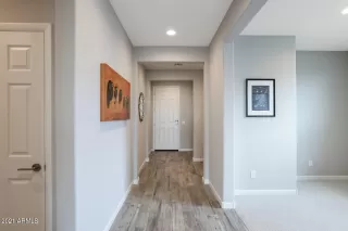 Photo #5: 6189185 Listing