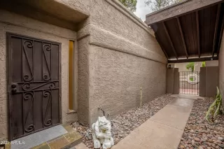 Photo #3: 6189238 Listing