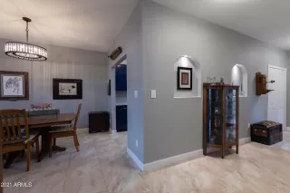 Photo #5: 6189238 Listing