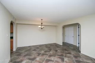 Photo #4: 6189249 Listing