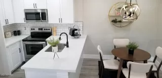 Photo #2: 6189285 Listing