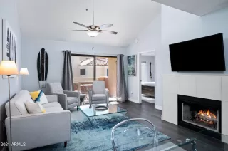Photo #3: 6189303 Listing