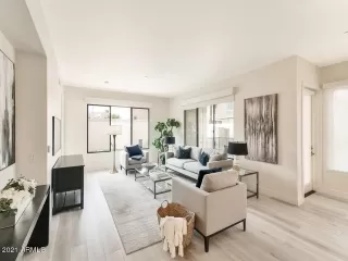 Photo #3: 6189349 Listing