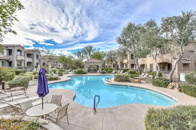 MLS: 6189372 Condo For Sale