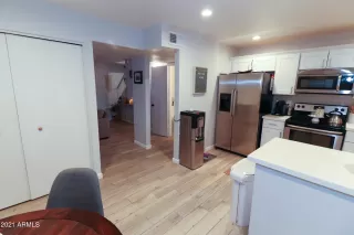 Photo #5: 6189380 Listing