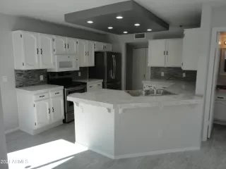 Photo #2: 6189429 Listing