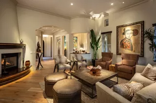 Photo #2: 6189684 Listing