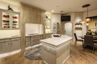 Photo #5: 6189684 Listing