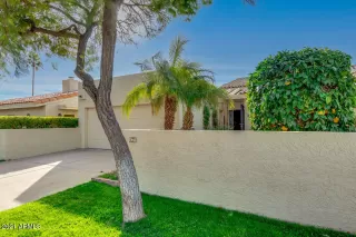 Photo #3: 6189819 Listing