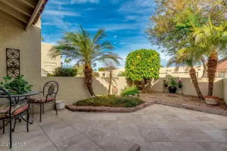 Photo #4: 6189819 Listing