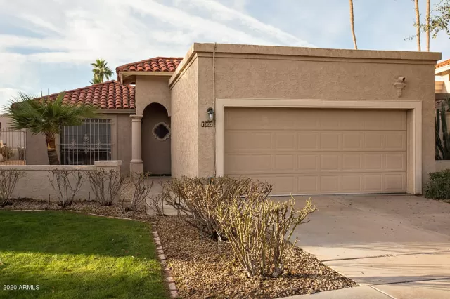 MLS: 6190219 Condo For Sale