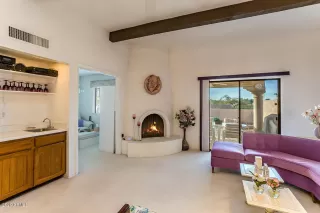 Photo #4: 6190219 Listing