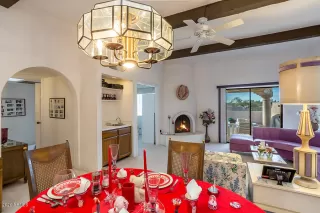Photo #6: 6190219 Listing