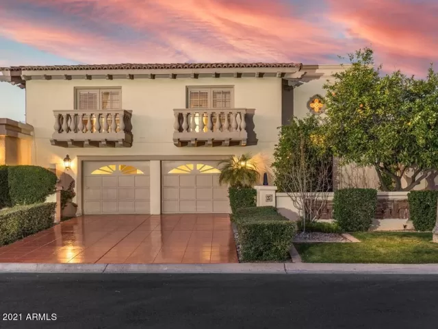 MLS: 6190353 Condo For Sale