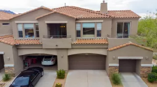 Photo #2: 6190422 Listing 