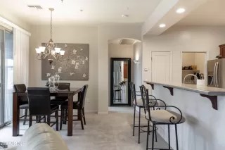 Photo #6: 6190422 Listing 