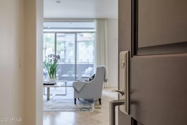 MLS: 6190476 Condo For Sale