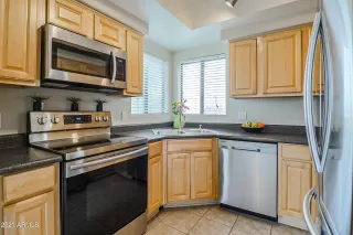 Photo #3: 6190491 Listing