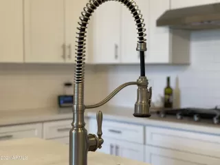 Photo #6: 6190495 Listing