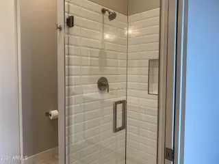 Photo #4: 6190693 Listing 