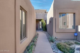 Photo #2: 6190904 Listing