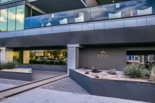 Photo #1: 6190942 Listing