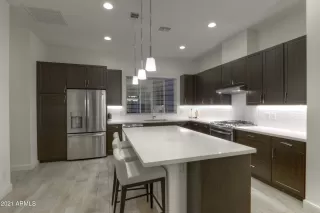 Photo #4: 6190967 Listing 