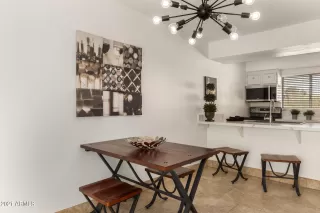 Photo #1: 6191038 Listing 