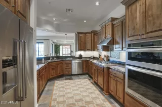 Photo #5: 6191139 Listing 