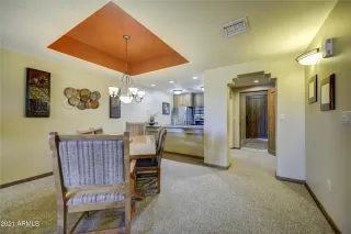 Photo #6: 6191177 Listing