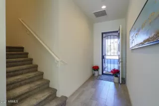 Photo #2: 6191241 Listing