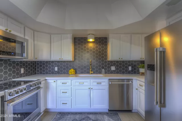 MLS: 6191295 Condo For Sale