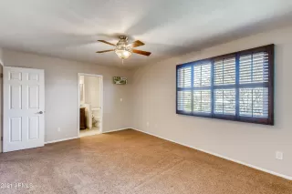 Photo #5: 6191558 Listing