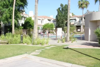 Photo #5: 6191568 Listing