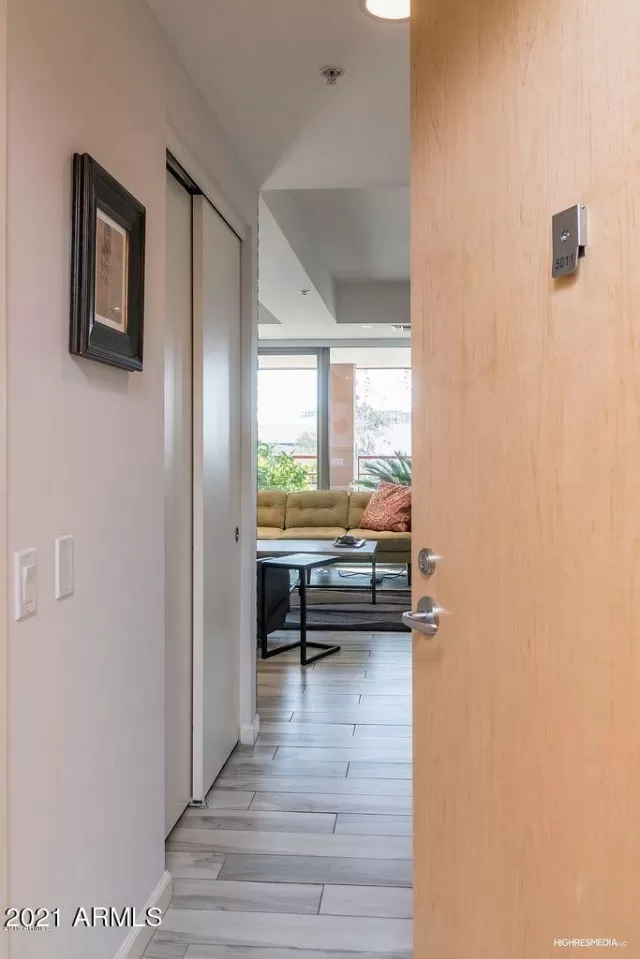 MLS: 6191694 Condo For Sale