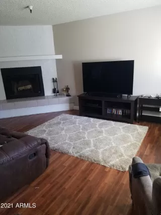 Photo #2: 6191761 Listing 