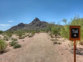 Photo #6: 6191892 Listing 