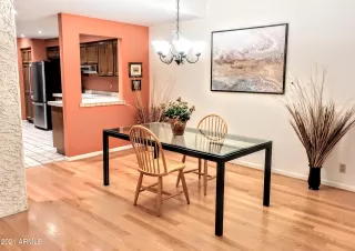 Photo #3: 6191897 Listing