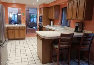 Photo #6: 6191897 Listing