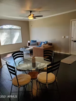 Photo #6: 6191907 Listing