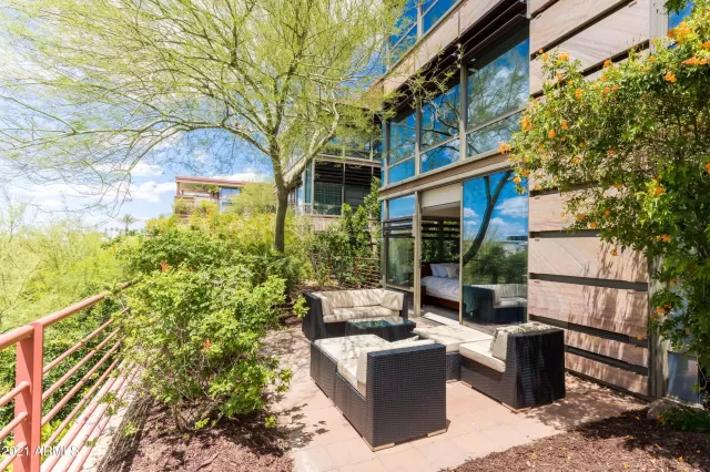 MLS: 6191957 Condo For Sale