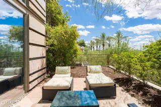 Photo #2: 6191957 Listing