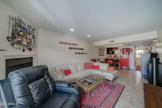 Photo #2: 6192359 Listing