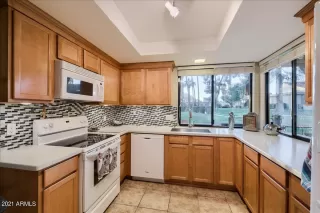 Photo #4: 6192396 Listing