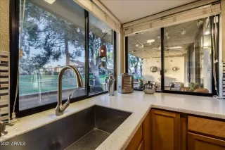 Photo #5: 6192396 Listing