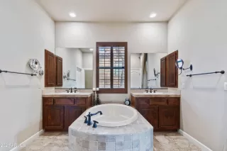 Photo #4: 6192415 Listing 