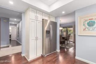 Photo #6: 6192433 Listing