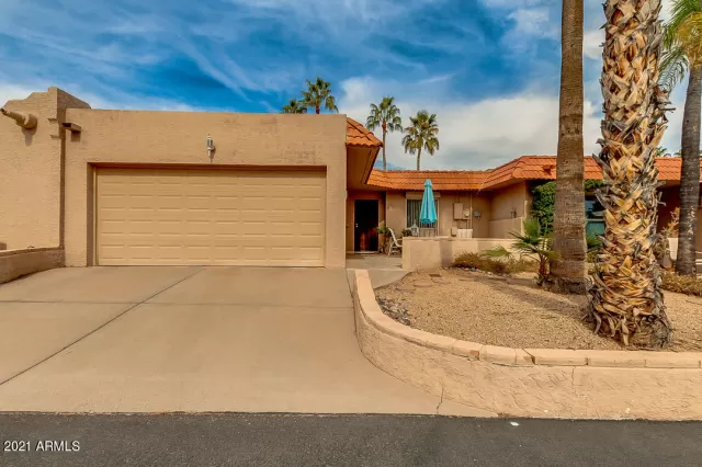 MLS: 6192556 Condo For Sale