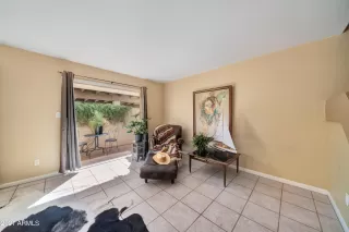 Photo #3: 6192675 Listing